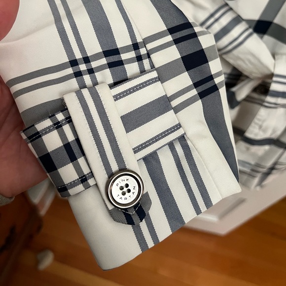 Beautiful plaid trench coat - Picture 6 of 7